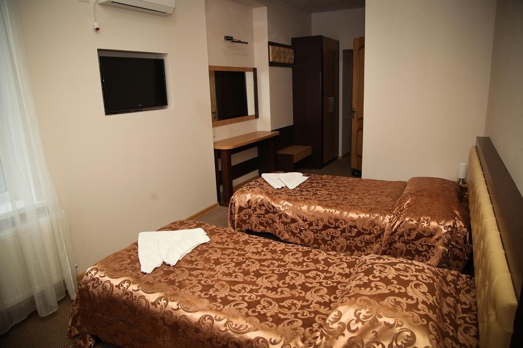 Central Hotel 索罗卡 客房 照片