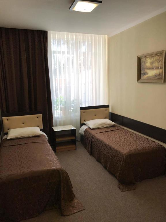 Central Hotel 索罗卡 外观 照片
