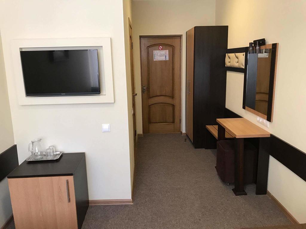 Central Hotel 索罗卡 外观 照片