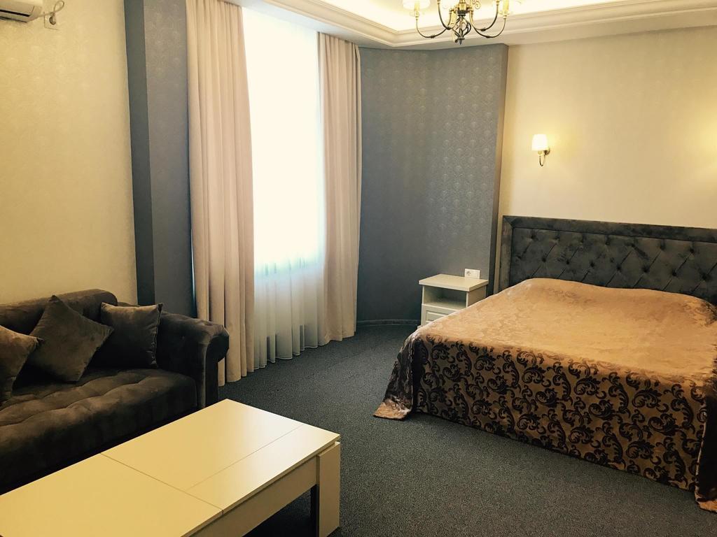 Central Hotel 索罗卡 外观 照片